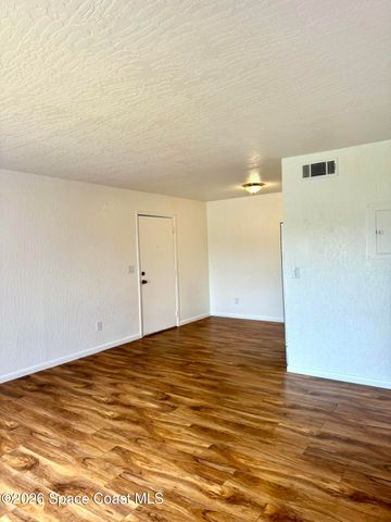 2100 Forest Knoll Drive NE 00-202, Palm Bay, FL 32905