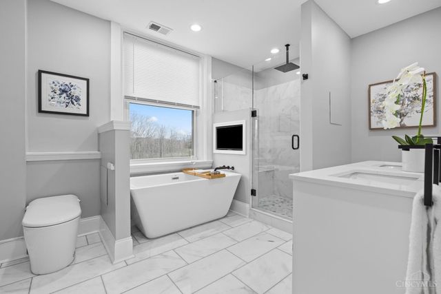 860 Buena Vista Place, Cincinnati, OH 45206