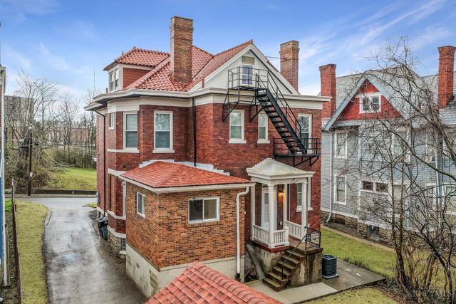 860 Buena Vista Place, Cincinnati, OH 45206