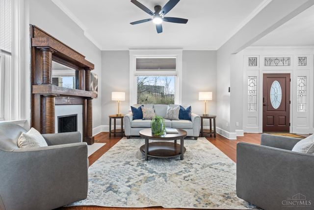 860 Buena Vista Place, Cincinnati, OH 45206