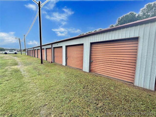 22370 S Bald Hill Road, Tahlequah, OK 74464