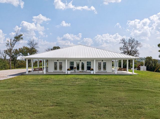 2303 Lewisburg Hwy, Fayetteville, TN 37334