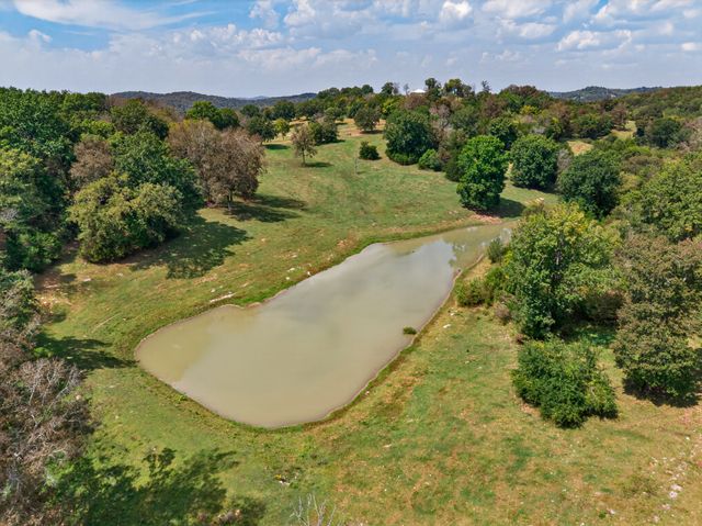 2303 Lewisburg Hwy, Fayetteville, TN 37334