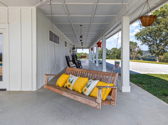 2303 Lewisburg Hwy, Fayetteville, TN 37334