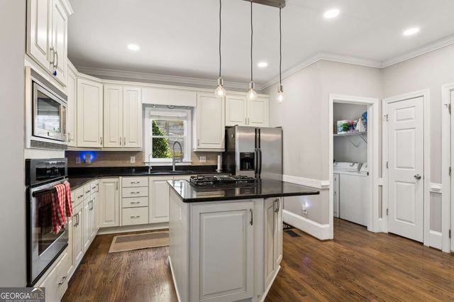 1104 Chantilly Crescent NE, Atlanta, GA 30324