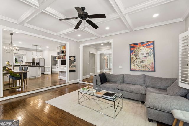1104 Chantilly Crescent NE, Atlanta, GA 30324