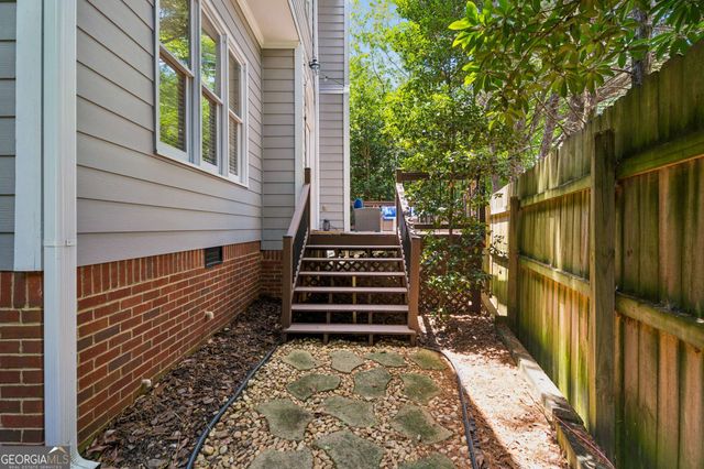 1104 Chantilly Crescent NE, Atlanta, GA 30324