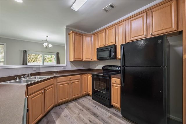 4572 Rainier Way NW 16, Acworth, GA 30101