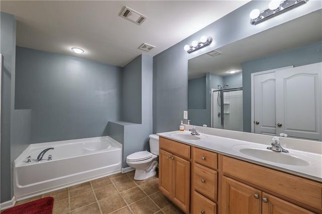 4572 Rainier Way NW 16, Acworth, GA 30101