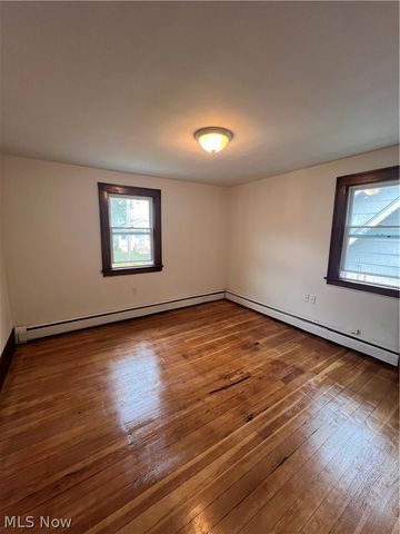 1186 Pondview Avenue, Akron, OH 44305
