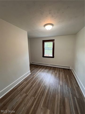 1186 Pondview Avenue, Akron, OH 44305