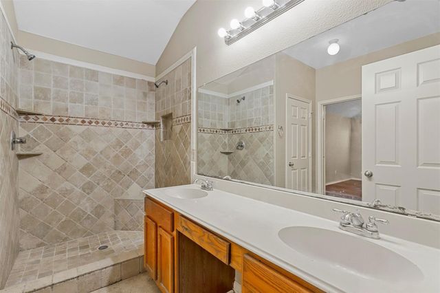 2811 Briarbrook Drive, Seagoville, TX 75159