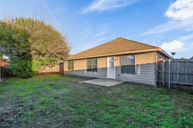 2811 Briarbrook Drive, Seagoville, TX 75159