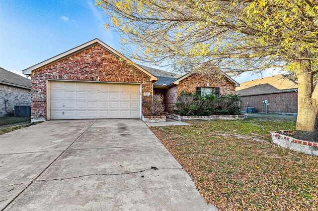 2811 Briarbrook Drive, Seagoville, TX 75159