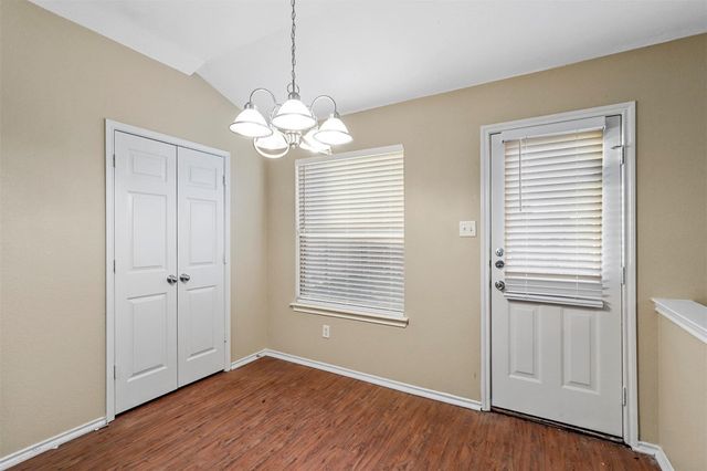 2811 Briarbrook Drive, Seagoville, TX 75159