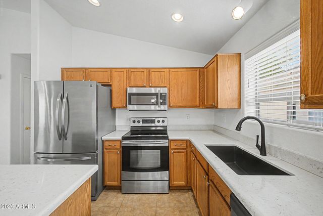 4101 E TANZANITE Lane, San Tan Valley, AZ 85143