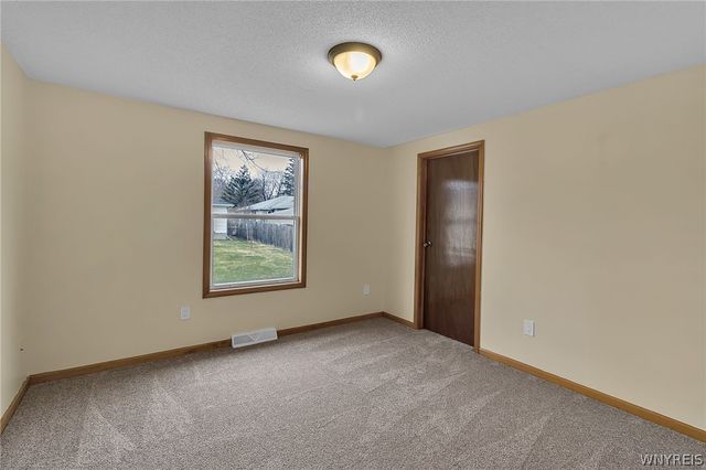 493 Willow Avenue, North Tonawanda, NY 14120