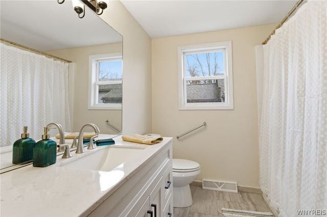 493 Willow Avenue, North Tonawanda, NY 14120