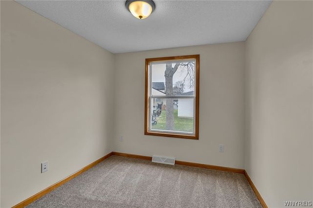 493 Willow Avenue, North Tonawanda, NY 14120