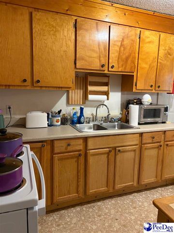 329 Godwin St, Lake City, SC 29560