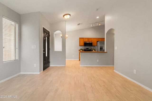 1001 E Mountain View Road, San Tan Valley, AZ 85143
