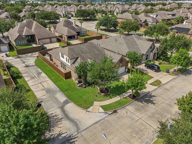 606 W Fork, Webster, TX 77598