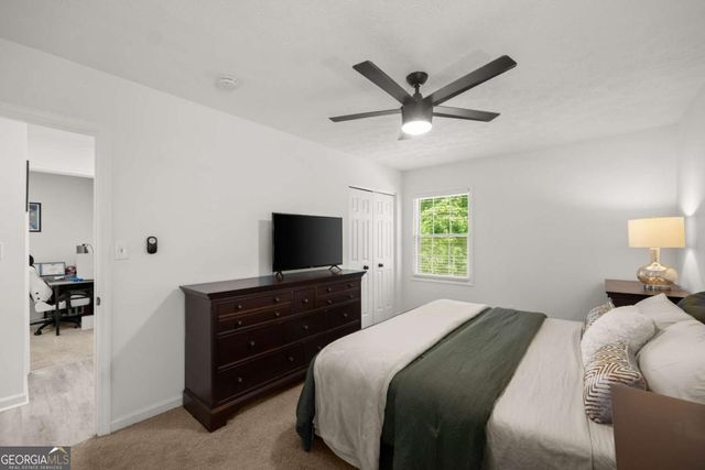 6262 Laurel Wood Trail, Flowery Branch, GA 30542