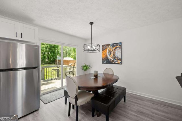 6262 Laurel Wood Trail, Flowery Branch, GA 30542