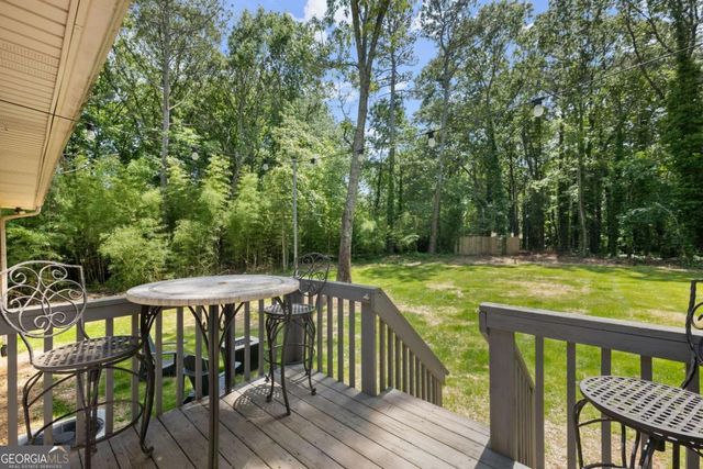 6262 Laurel Wood Trail, Flowery Branch, GA 30542
