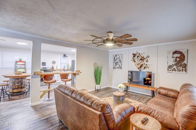 2133 Veda Drive, Bristol, VA 24201
