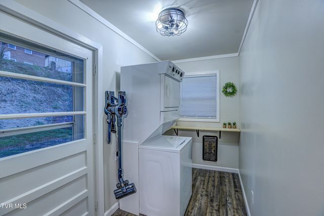 2133 Veda Drive, Bristol, VA 24201