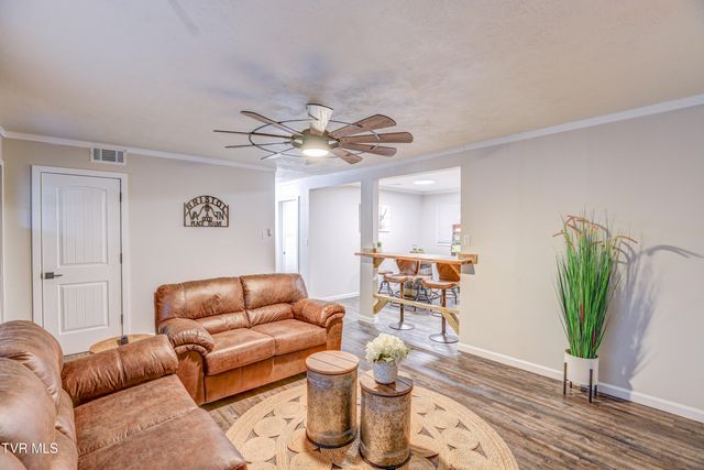 2133 Veda Drive, Bristol, VA 24201