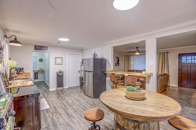 2133 Veda Drive, Bristol, VA 24201