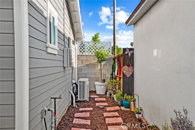 426 W Jacaranda Place A, Fullerton, CA 92832