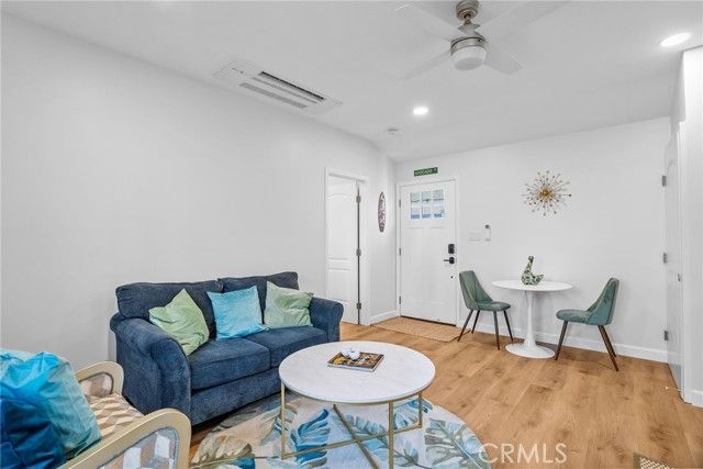 426 W Jacaranda Place A, Fullerton, CA 92832