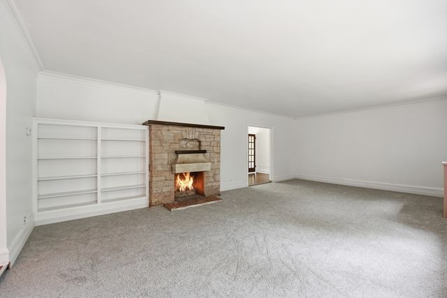 3107 Dato Avenue, Highland Park, IL 60035