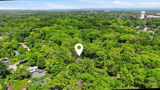 3107 Dato Avenue, Highland Park, IL 60035