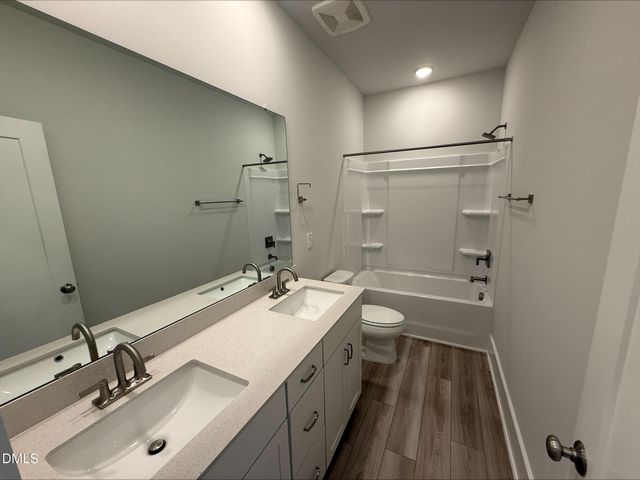 110 Byrum Street 307, Cary, NC 27511