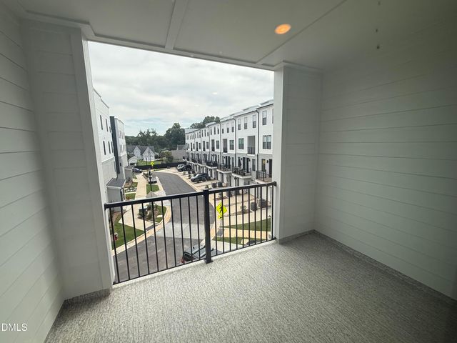 110 Byrum Street 307, Cary, NC 27511
