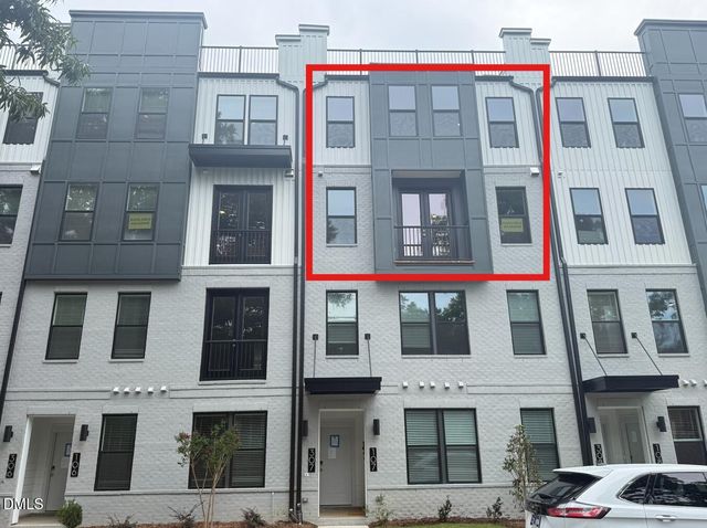 110 Byrum Street 307, Cary, NC 27511