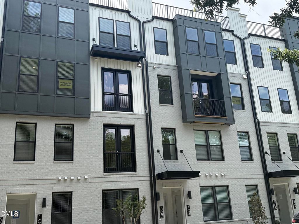 110 Byrum Street 307, Cary, NC 27511