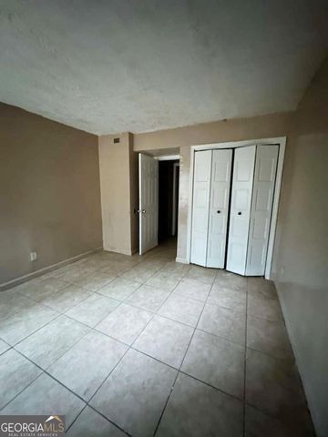 5918 Sutcliff Square, Lithonia, GA 30058