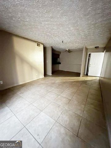 5918 Sutcliff Square, Lithonia, GA 30058