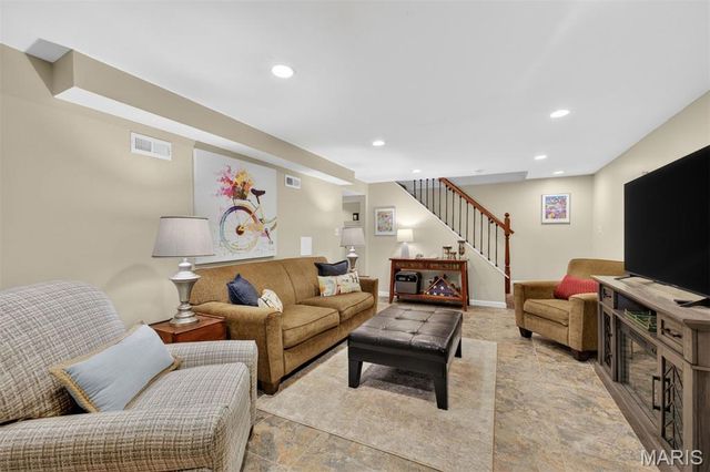730 Galway Drive, Manchester, MO 63021