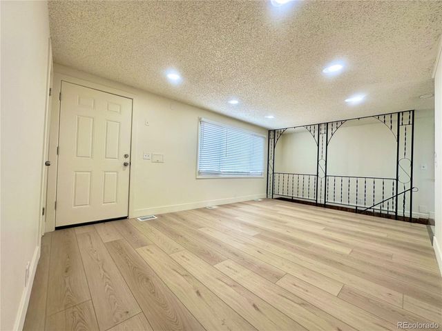 5430 W 5th Avenue N, Lakewood, CO 80226