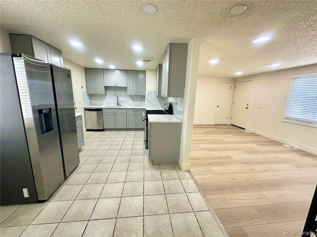 5430 W 5th Avenue N, Lakewood, CO 80226