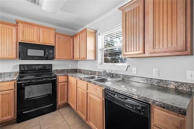 2205 Ellington Drive C, Springdale, AR 72762
