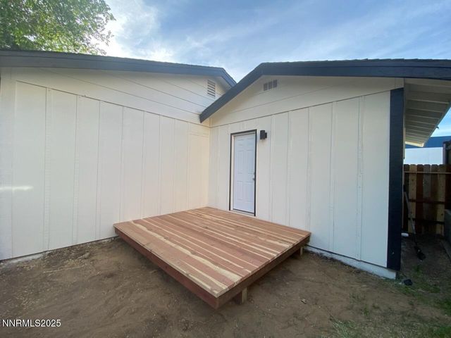 465 Industrial Park Drive, Carson City, NV 89701