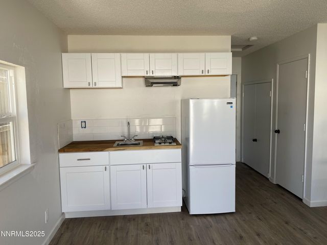 465 Industrial Park Drive, Carson City, NV 89701