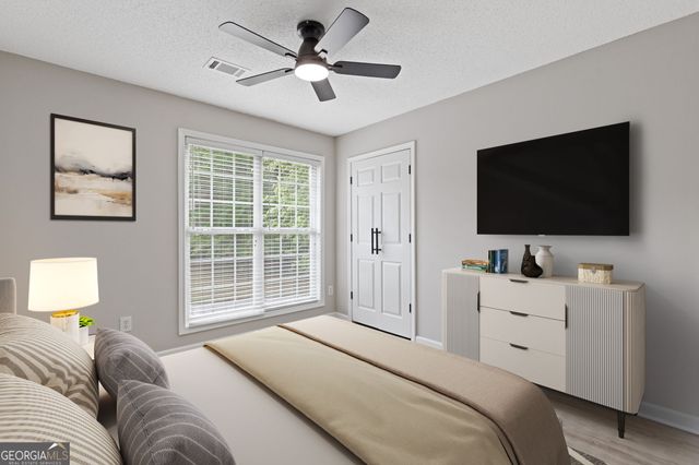 285 Camden Park Drive, Lawrenceville, GA 30046